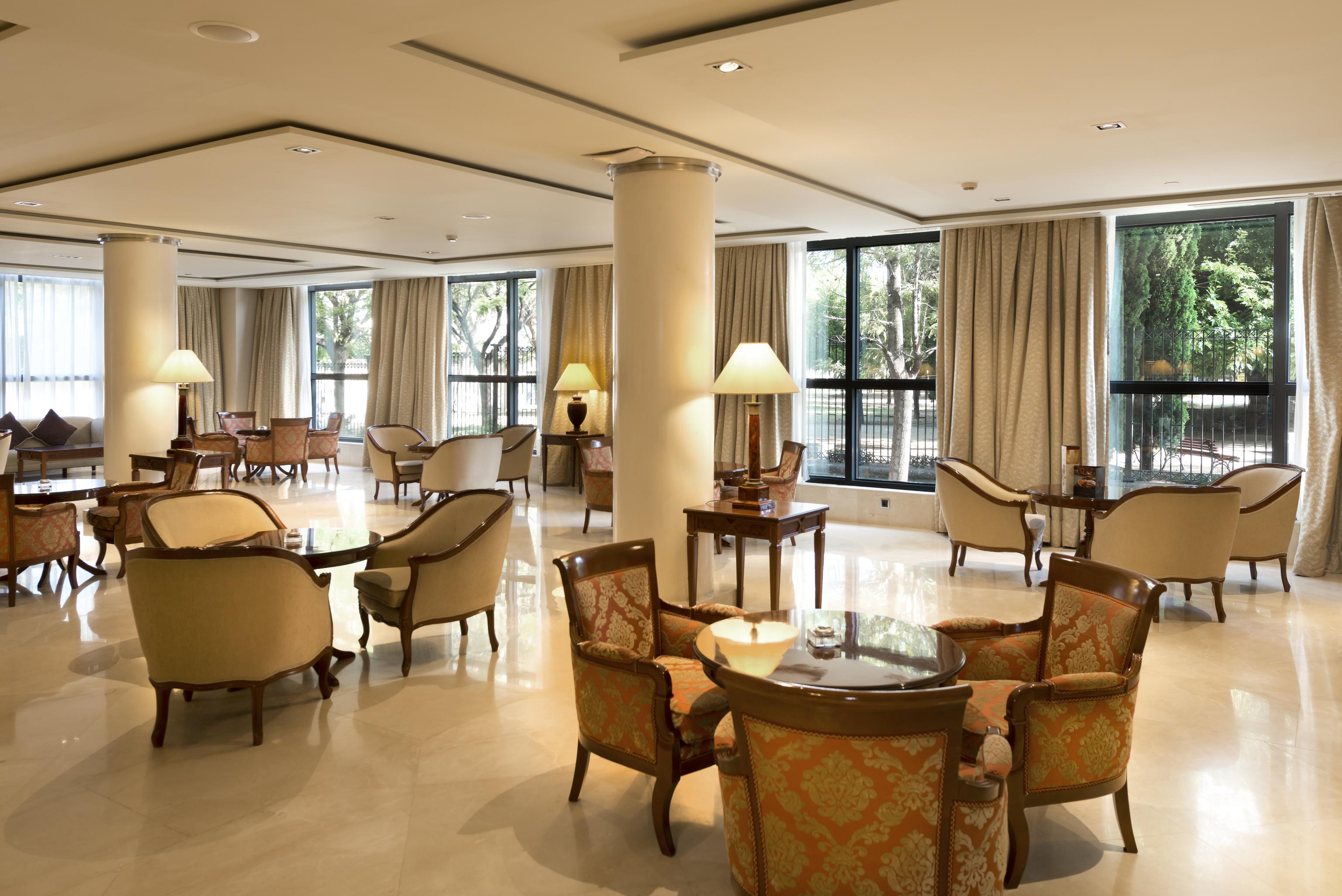 Hotel Center 4*