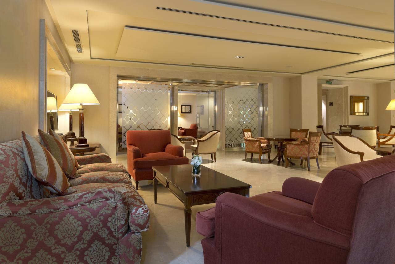 Hotel Center 4*