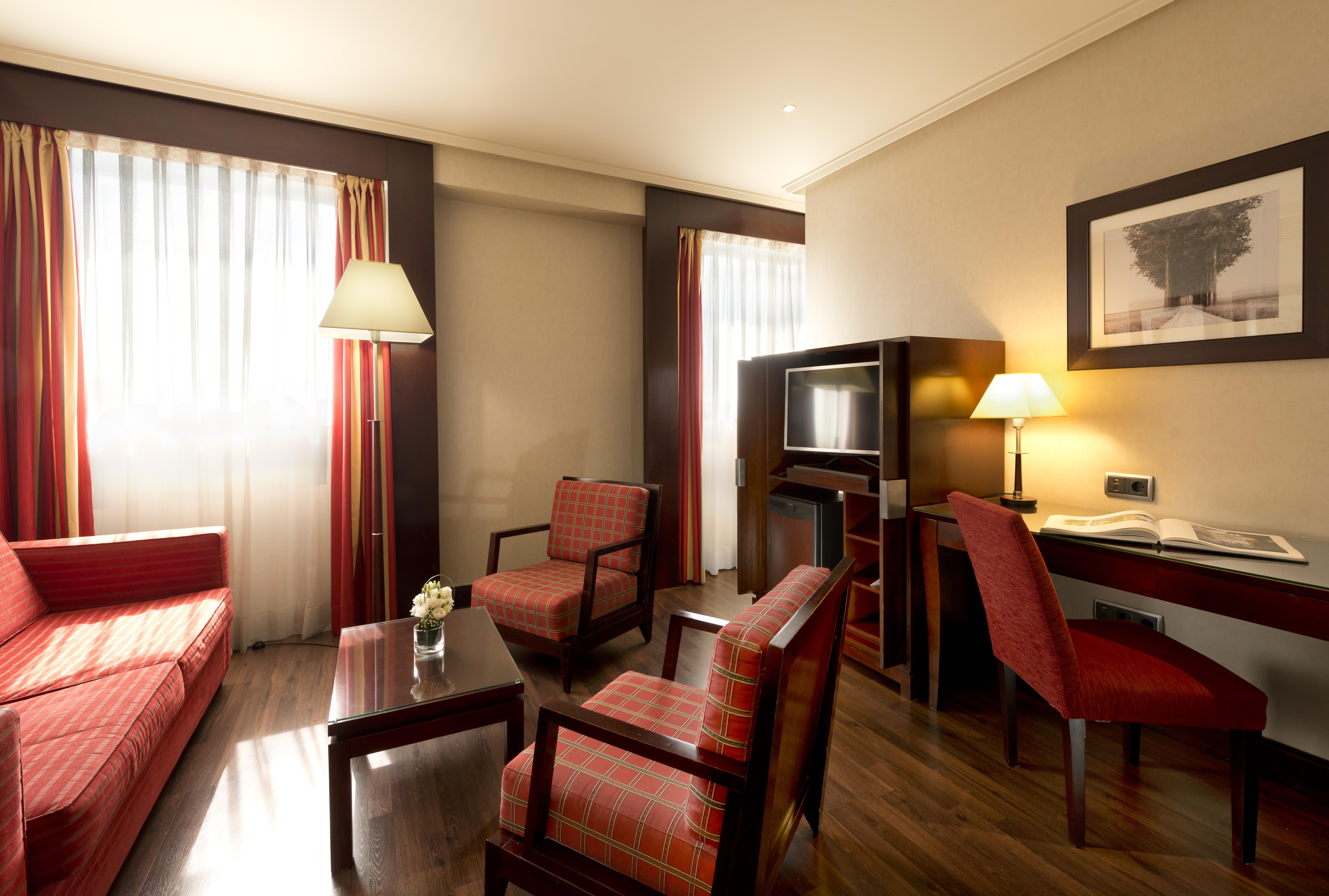 Center 4* Sevilla