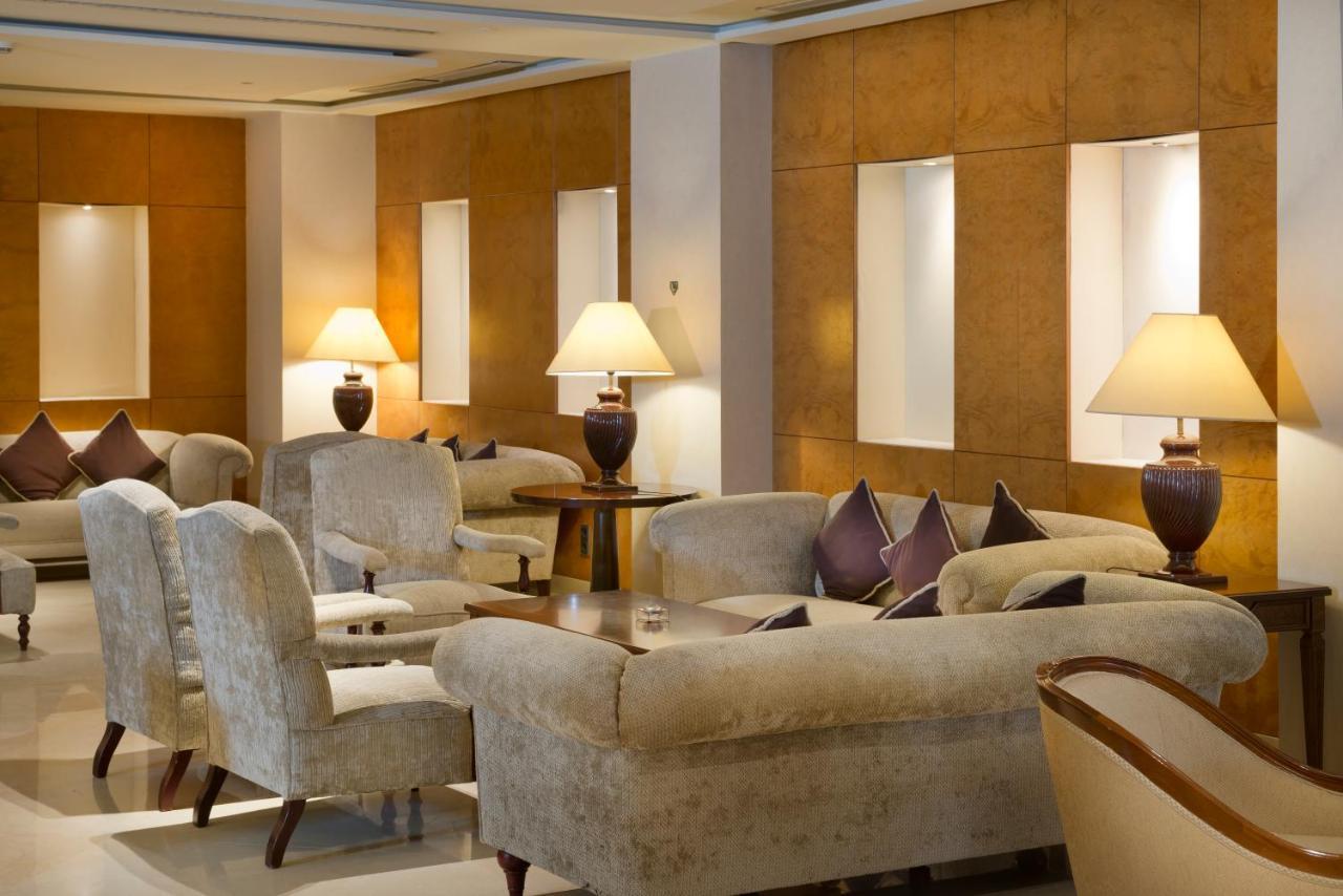 Center Hotel